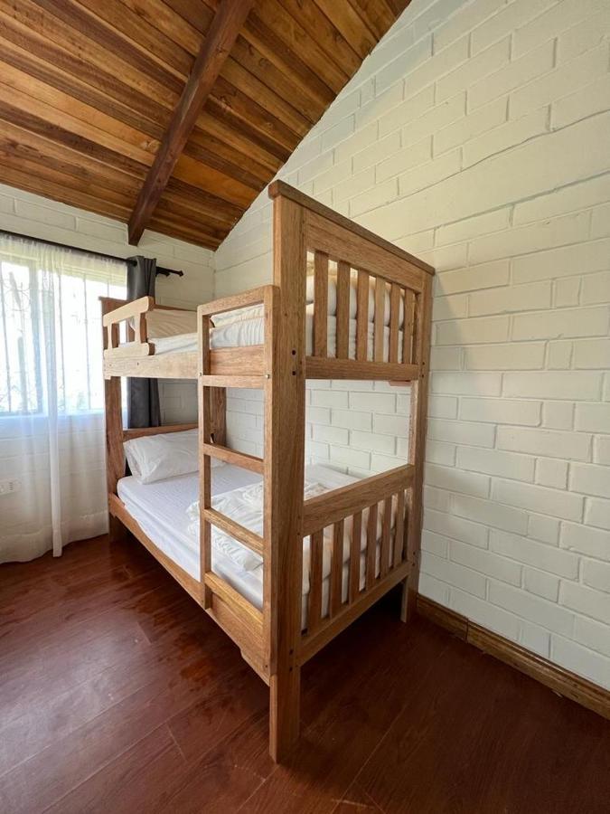 High-End Holiday Cabin - Tungurahua Hot Springs Baños Buitenkant foto